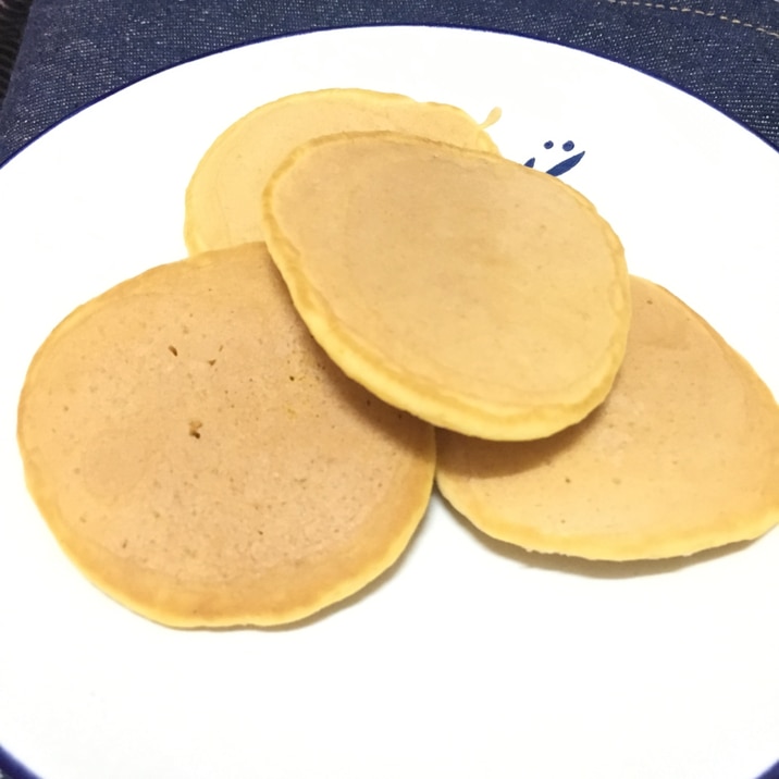 幼児食に！栄養満点◎にんじんパンケーキ